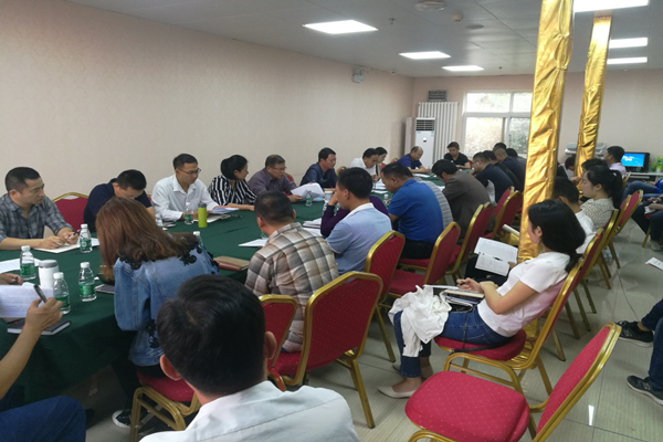 乐鱼官方网站-乐鱼（中国）
召开西站路道路工程结算审计动员大会